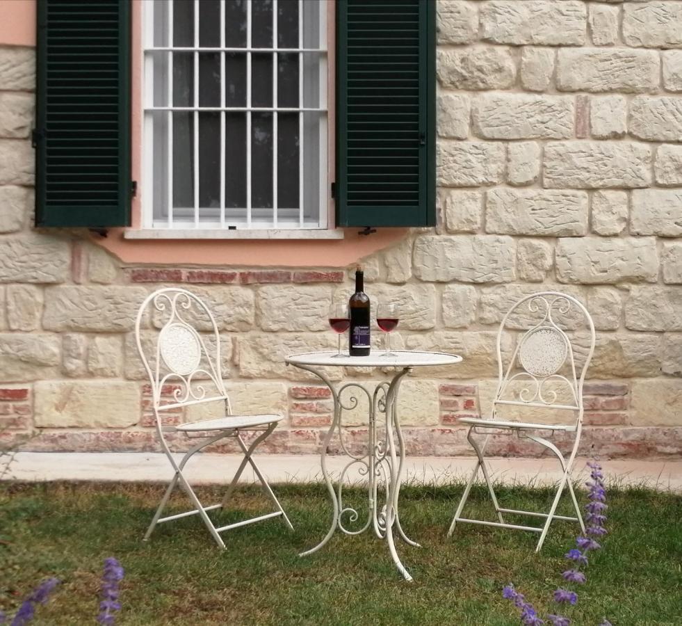 La Terrazza Sul Monferrato Apartment Ozzano Monferrato Exterior photo